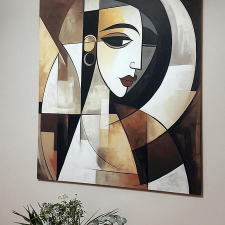 Ultra Central Nice Ap Кишинёв Экстерьер фото